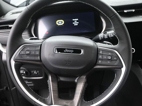 New 2026 Jeep Grand Cherokee Limited image 28