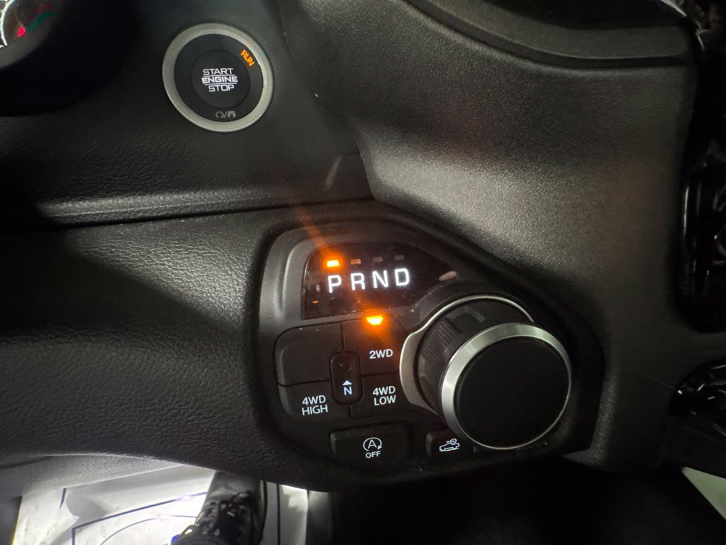 Used 2025 RAM 1500 Warlock AWD/4WD image 23