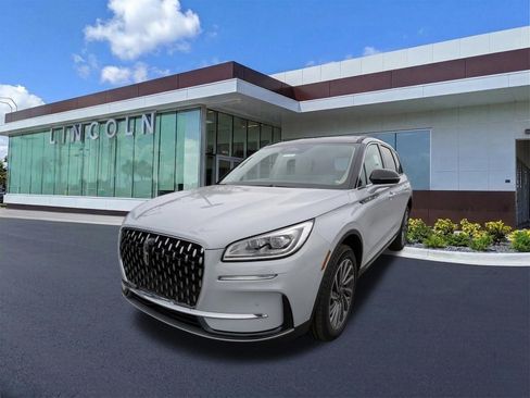 New 2026 Lincoln Corsair Reserve image 9