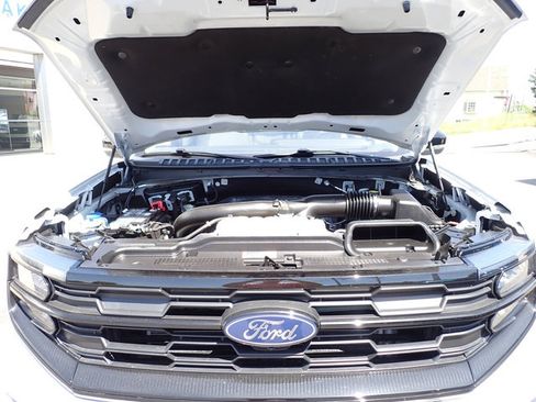 Certified 2025 Ford Expedition Max Active AWD/4WD image 15