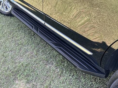 Used 2023 GMC Yukon SLT image 19