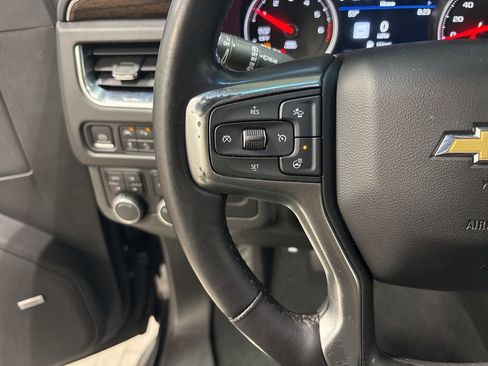 Used 2021 Chevrolet Suburban Premier image 22