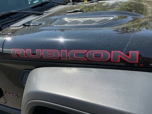 Used 2018 Jeep Wrangler Rubicon w/ LED Lighting Group AWD/4WD image 29