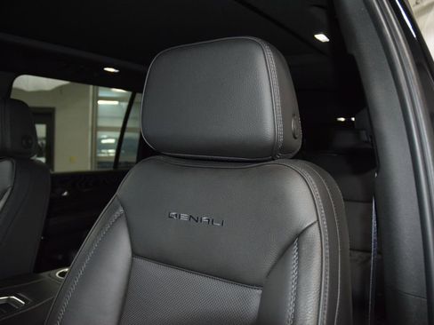 Used 2024 GMC Yukon XL Denali w/ Max Trailering Package image 43