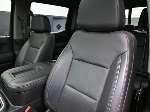 Used 2020 GMC Sierra 1500 SLT w/ SLT Convenience Package AWD/4WD image 13