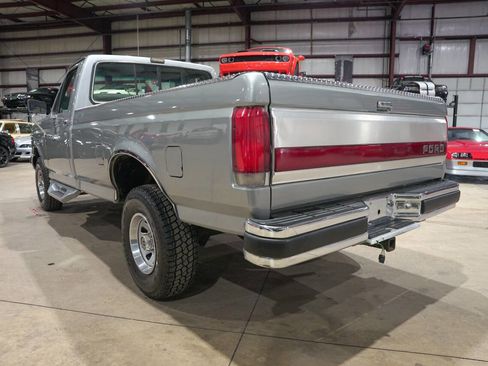 Used 1990 Ford F150 4x4 Regular Cab image 6