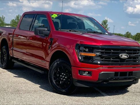 Used 2025 Ford F150 XLT w/ Equipment Group 301A Standard AWD/4WD image 31
