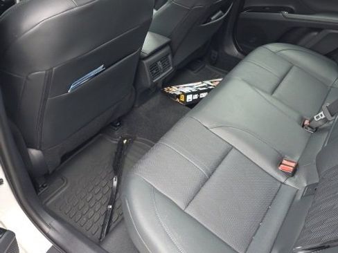 Used 2025 Toyota Camry image 17