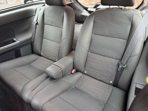 Used 2012 Volvo C30 FWD image 7
