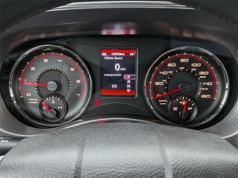 Used 2014 Dodge Charger R/T image 18