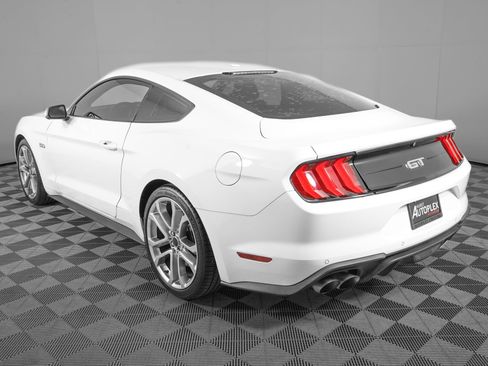 Used 2020 Ford Mustang GT Premium w/ Equipment Group 401A image 7