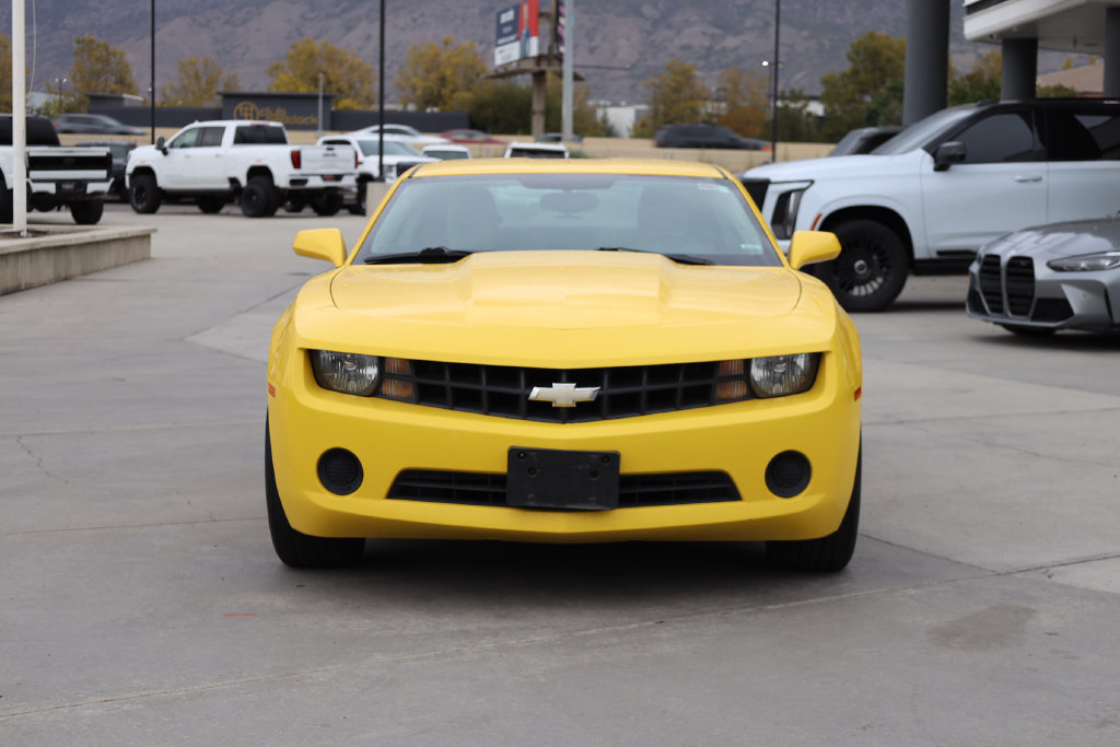 Used 2012 Chevrolet Camaro LS RWD image 9
