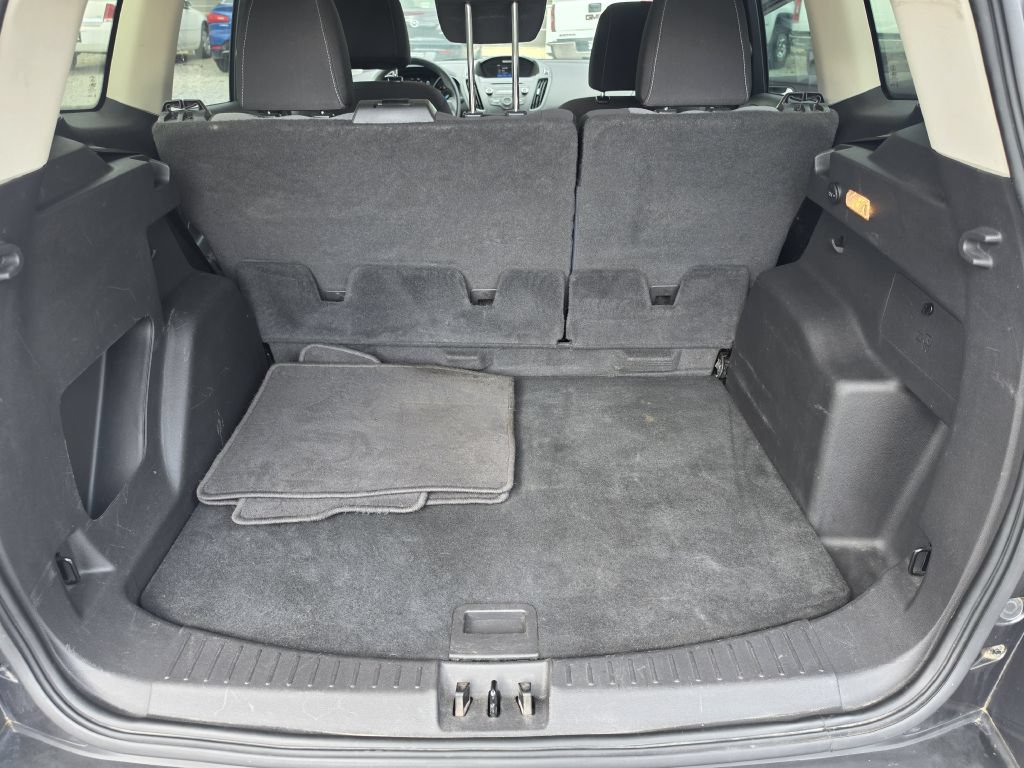 Used 2017 Ford Escape SE w/ SE Cold Weather Package AWD/4WD image 22