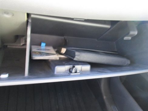 Used 2013 Ford Edge Limited image 15