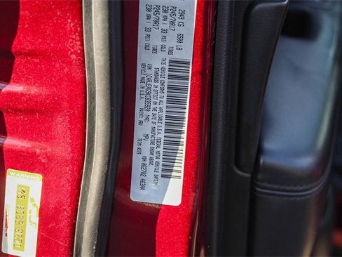 Used 2019 Jeep Grand Cherokee Laredo image 39