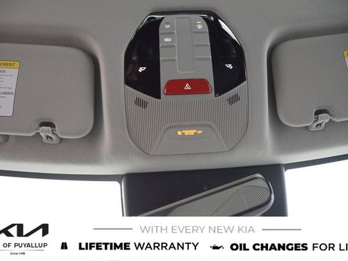 New 2025 Kia K4 LXS image 25