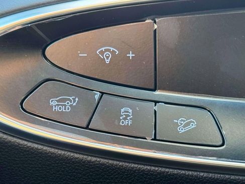 New 2026 Genesis GV70 2.5T AWD/4WD image 15