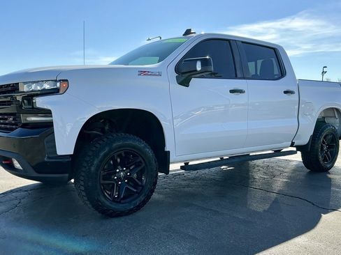 Used 2019 Chevrolet Silverado 1500 LT Trail Boss image 5