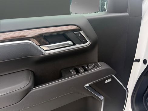 New 2026 Chevrolet Silverado 1500 RST w/ Convenience Package II AWD/4WD image 11