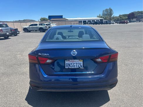 Used 2020 Nissan Altima 2.5 S FWD image 6