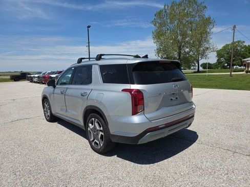 Used 2023 Hyundai Palisade SEL w/ Premium Package AWD/4WD image 6