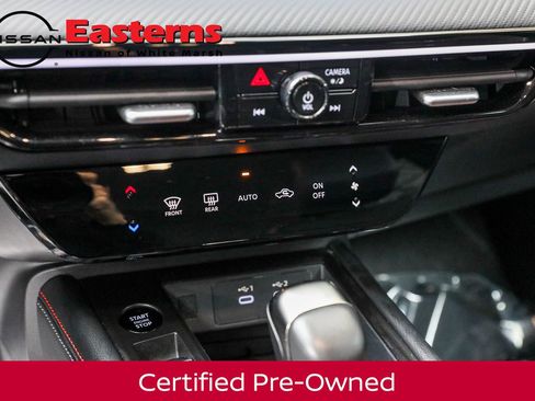 Used 2025 Nissan Kicks SR AWD/4WD image 19
