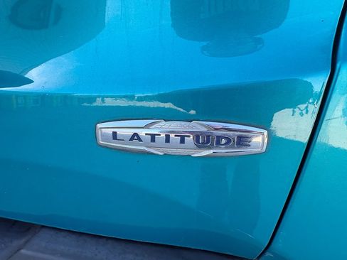 Used 2020 Jeep Renegade Latitude image 24