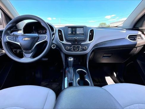 Used 2019 Chevrolet Equinox LS w/ LPO, Floor Liner Package FWD image 21
