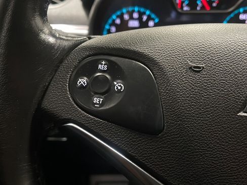 Used 2018 Chevrolet Impala LT FWD image 6
