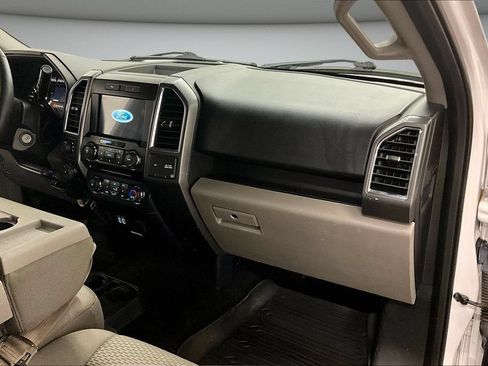 Used 2016 Ford F150 XLT w/ Equipment Group 302A Luxury AWD/4WD image 27