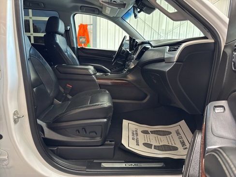 Used 2019 GMC Yukon XL SLT image 29