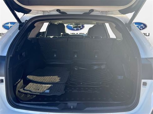 Used 2023 Subaru Outback Limited image 11