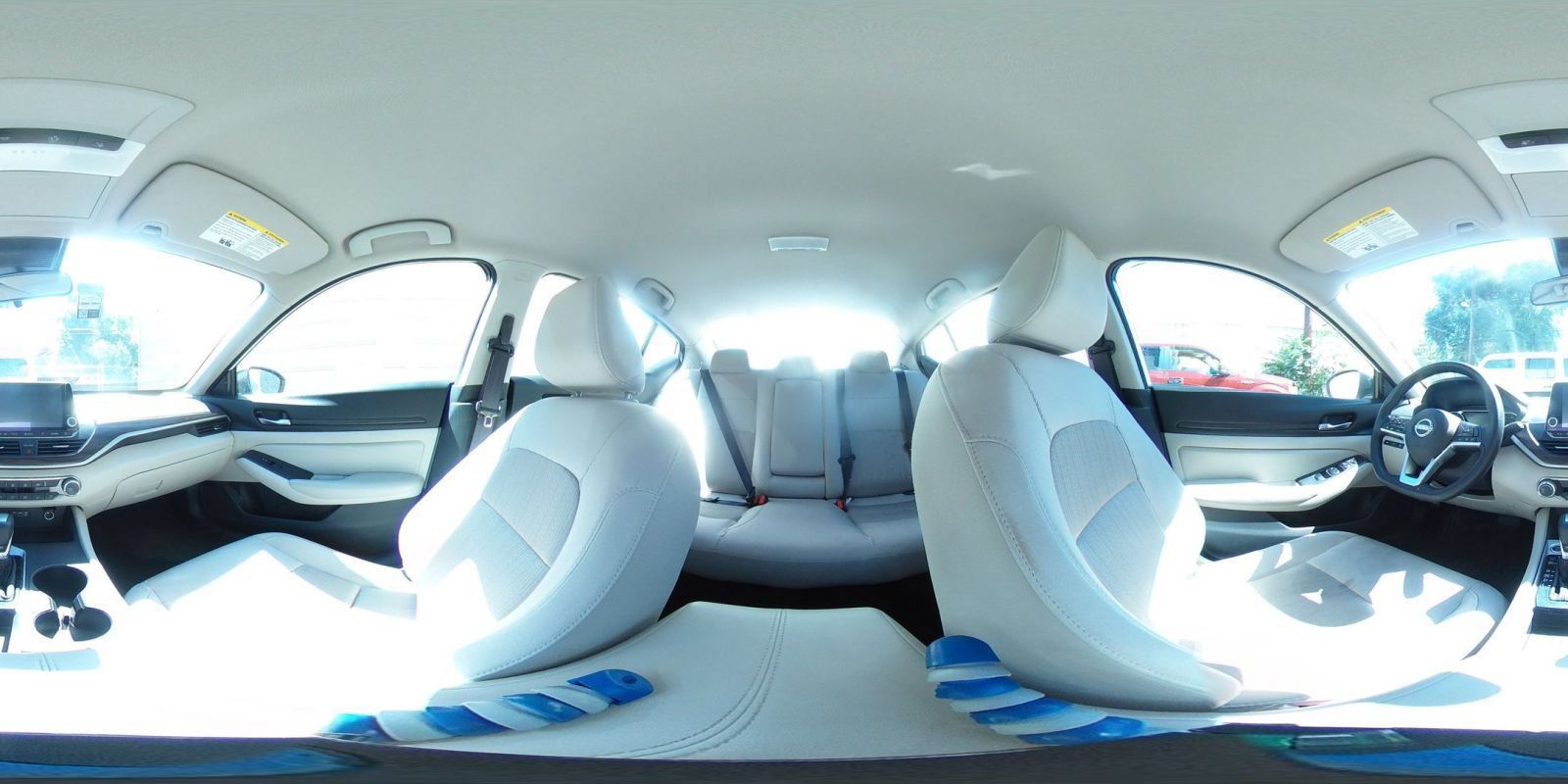Used 2025 Nissan Altima 2.5 SV FWD image 39