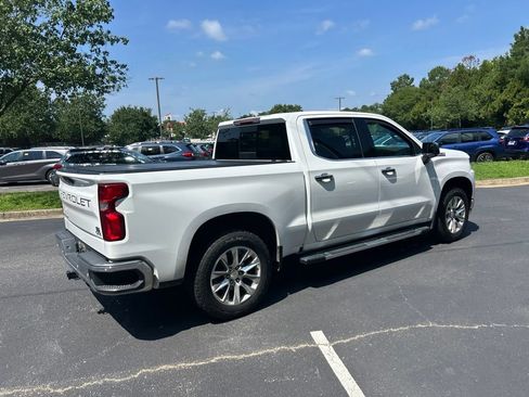 Used 2019 Chevrolet Silverado 1500 LTZ w/ LTZ Plus Package AWD/4WD image 3