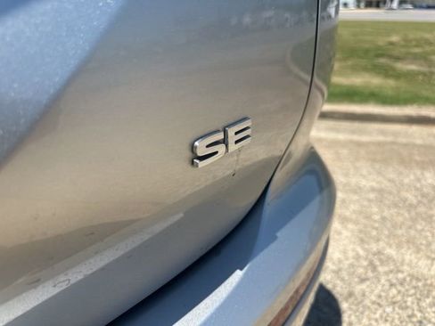 Used 2023 Mitsubishi Outlander SE FWD image 7