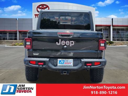Used 2020 Jeep Gladiator Rubicon AWD/4WD image 7