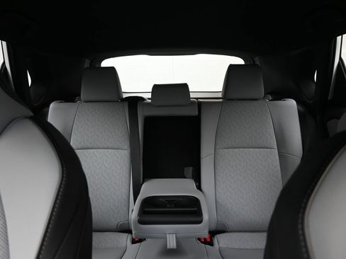 New 2026 Subaru Solterra Premium image 37