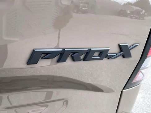 Used 2024 Nissan Frontier Pro-X w/ Pro Convenience Package RWD image 10