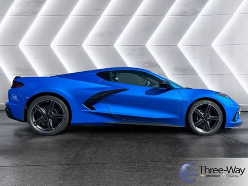 New 2026 Chevrolet Corvette Stingray Coupe w/ 1LT image 6