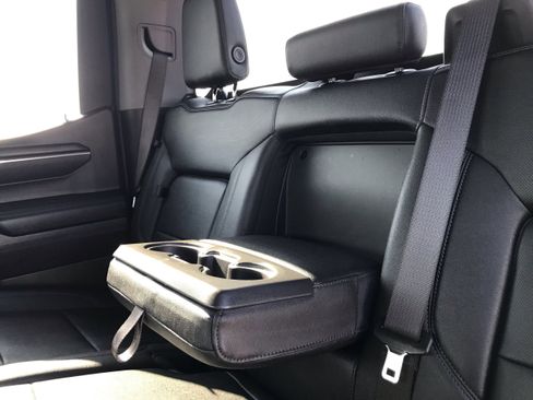 Used 2024 GMC Sierra 1500 SLT w/ X31 Off-Road Package image 21