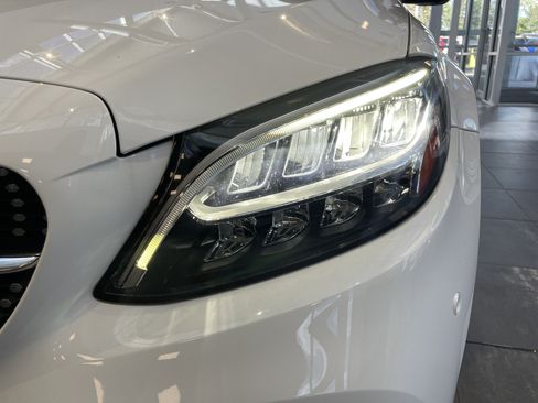 Used 2020 Mercedes-Benz C 300 Sedan image 5