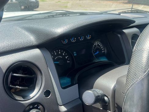 Used 2013 Ford F150 XL w/ Mid Equipment Group RWD image 13