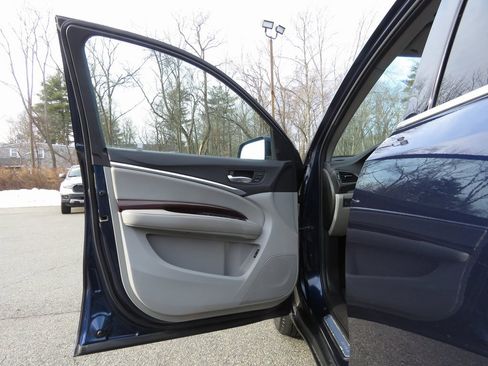 Used 2016 Acura MDX SH-AWD w/ Technology Package image 9