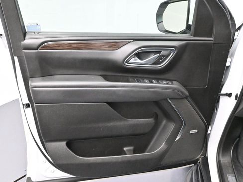 Used 2022 Chevrolet Tahoe LT image 13