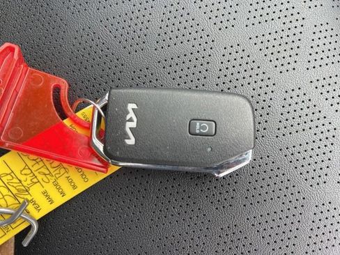 Certified 2024 Kia Seltos EX AWD/4WD image 41