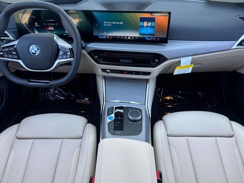 Used 2025 BMW i4 eDrive40 w/ Premium Package RWD image 16