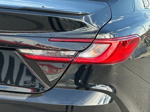 New 2026 Toyota Camry SE Nightshade image 24