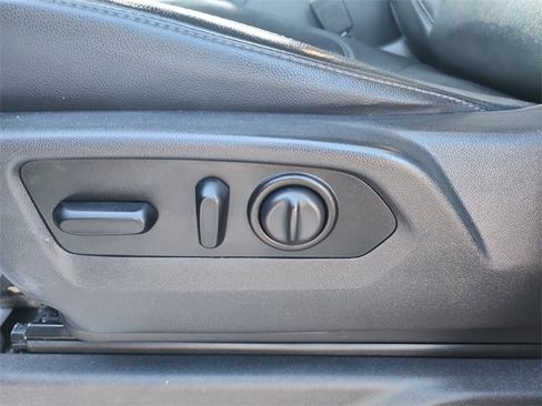 Used 2020 Chevrolet Silverado 1500 LT Trail Boss image 15