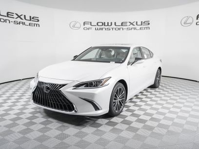 New 2025 Lexus ES 350 w/ Premium Package