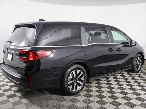 Certified 2026 Honda Odyssey EX-L image 10